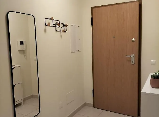 T2 Infante Moderno Wi-fi Garagem 50 M Apartament